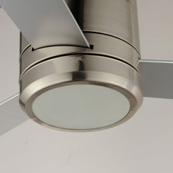 Tanker Indoor/Outdoor 3-Blade Fan w/ LED FKT AC