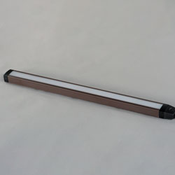 CounterMax 120V Slim 18 LED UC White Tunable