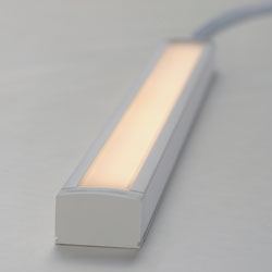 CounterMax 120V Slim 18 LED UC White Tunable