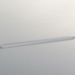 CounterMax 120V Slim 24 LED UC White Tunable