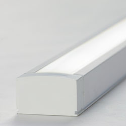 CounterMax 120V Slim 30 LED UC White Tunable